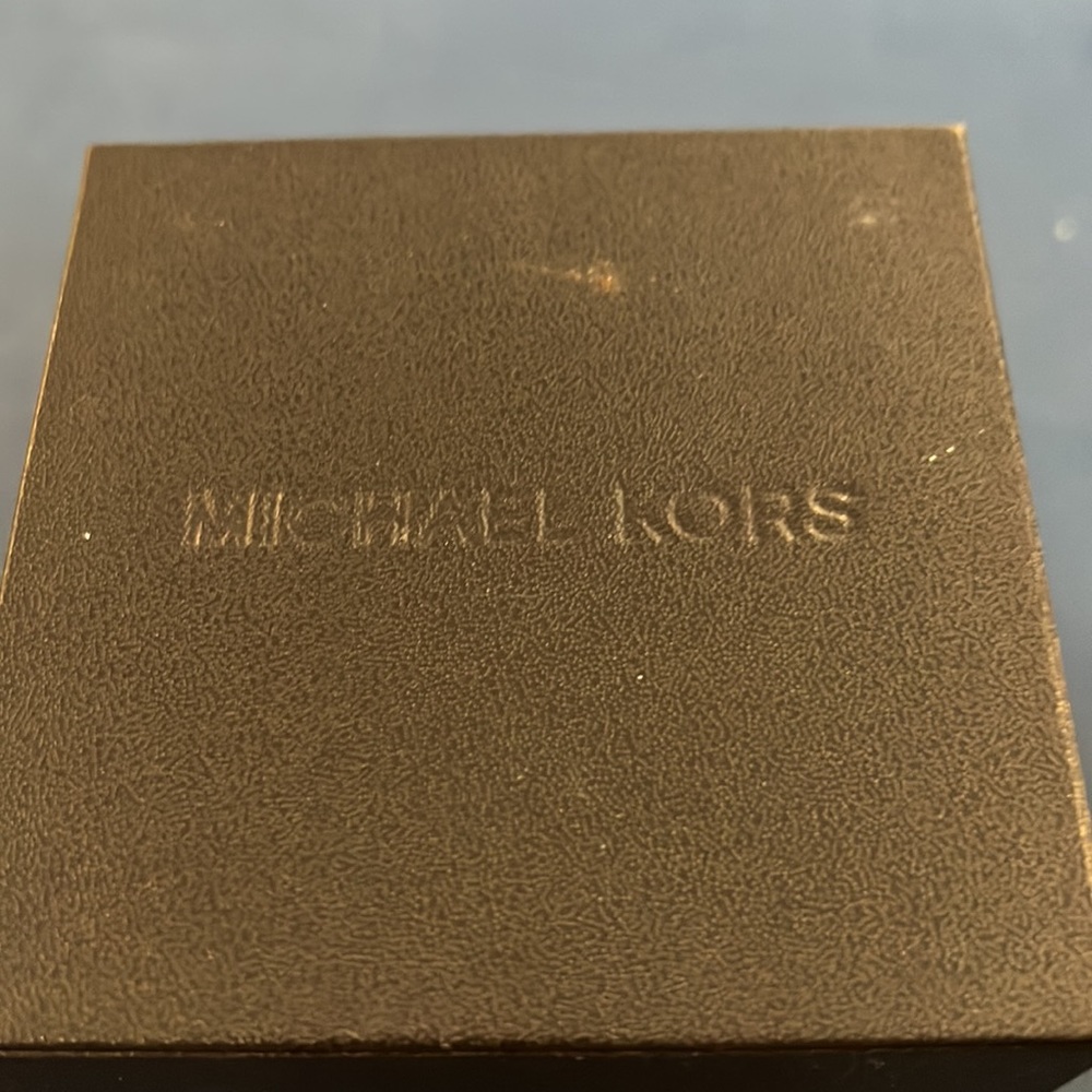 Authentic. Vintage. Michael Kors Silver Stainless Steel Watch - Picture 6 of 6